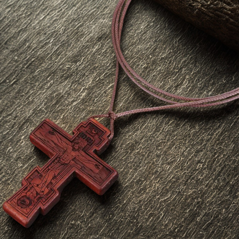 Collar Cruz Eterna