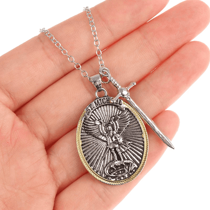 Collar San Miguel Arcángel — Protector Celestial