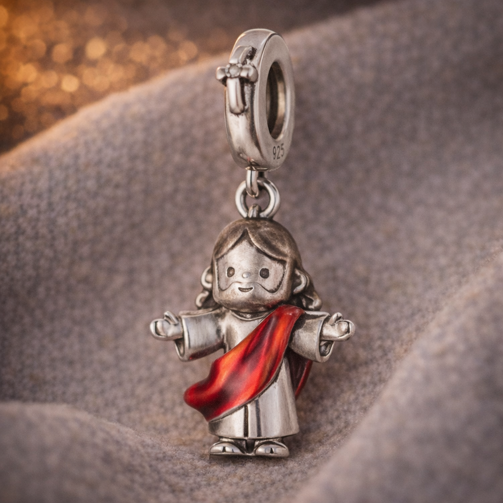 Dije Cristo Rey Resucitado — Plata 925