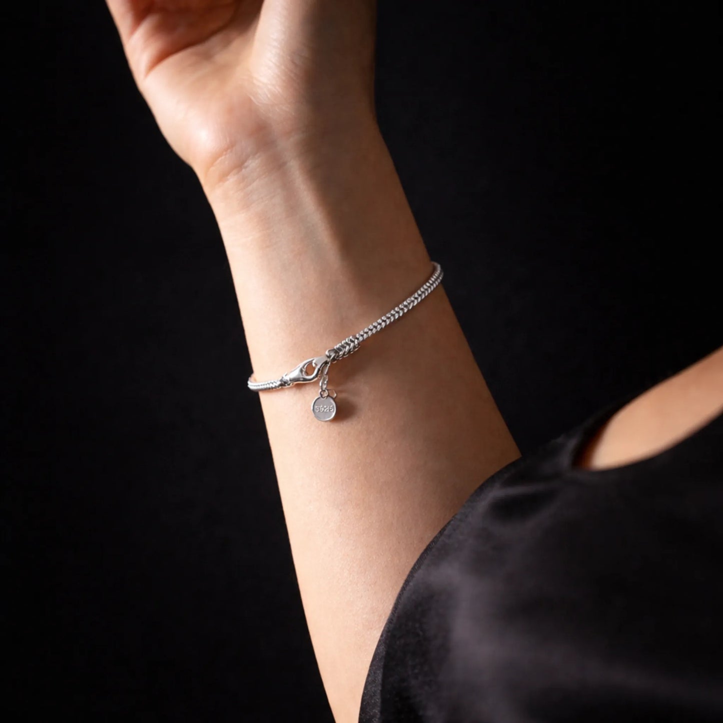 Pulsera Sagrada para Dijes — Plata 925